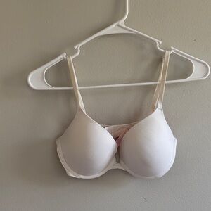 PINK Victoria's Secret Cream Bra 9